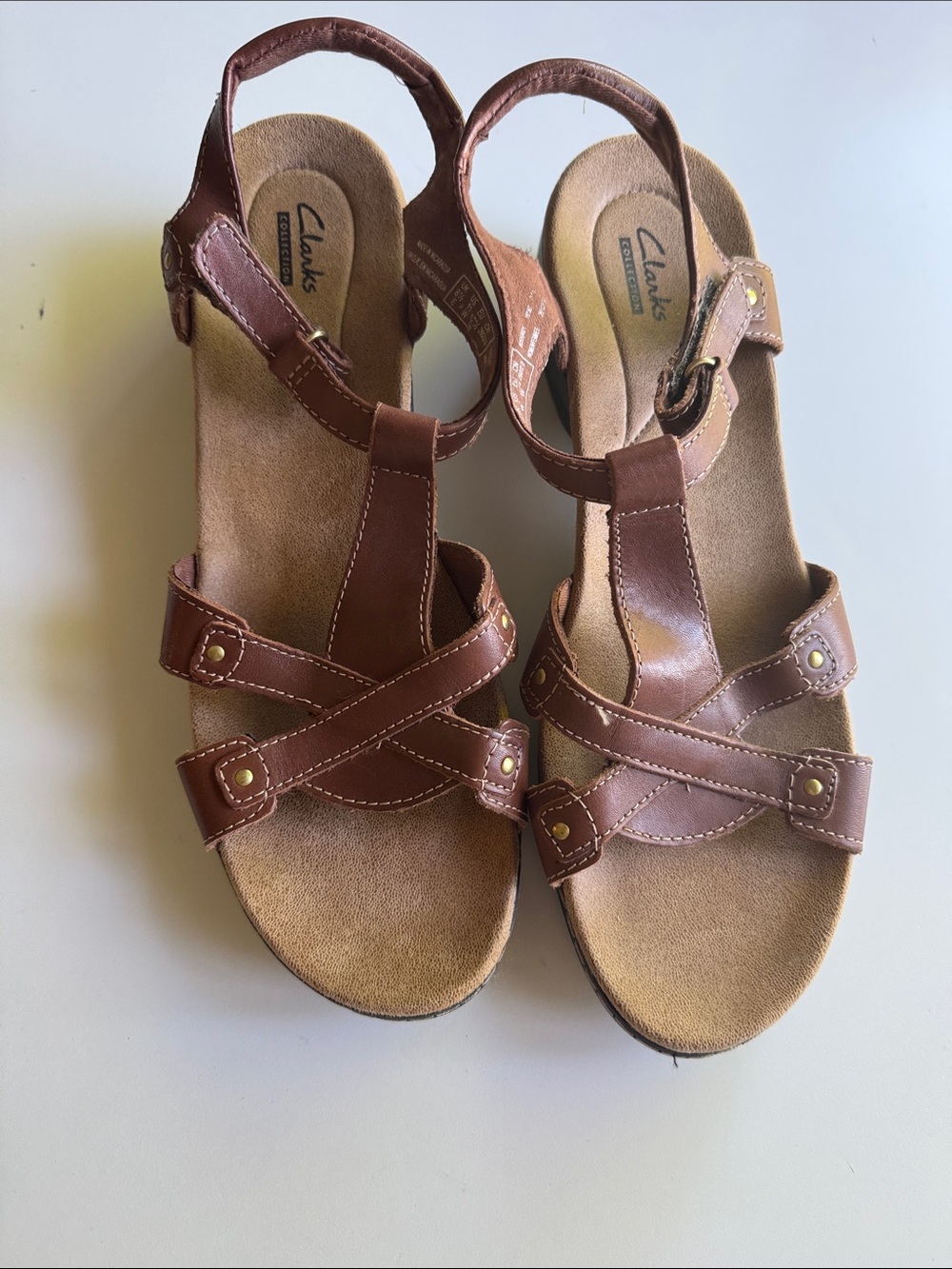 Clarks - Camel Brown Leather Strappy Ankle Sandals - size 11W